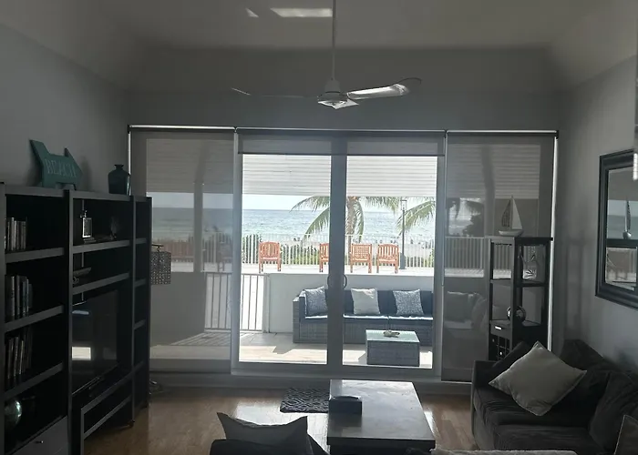 Luxury Ocean Front Condo On Millionaires Row